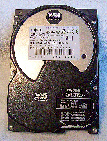 Fujitsu MPA3026AT - 2.6GB